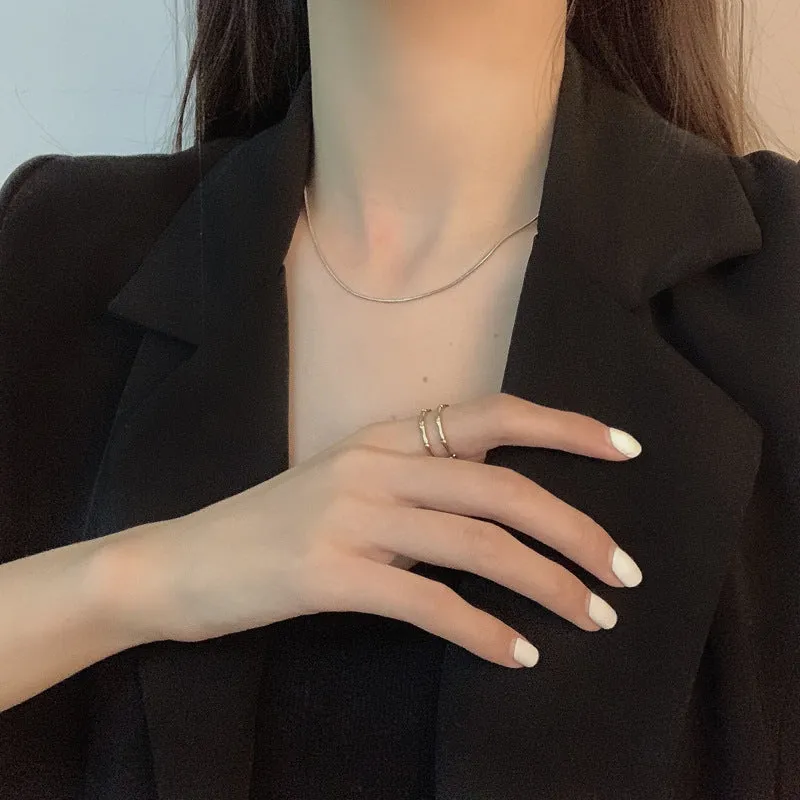 Wholesale   glossy snake chain necklace trendy thin necklace  niche clavicle chain